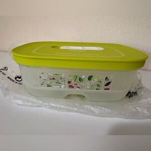 FridgeSmart® Small
34 Qt./800 mL.